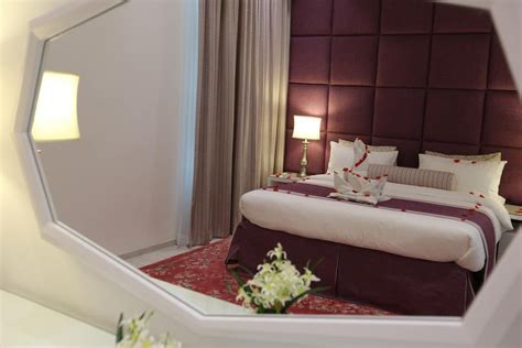 Discount 80 Off Dana Homes Resort Bahrain Hotel Room Queens