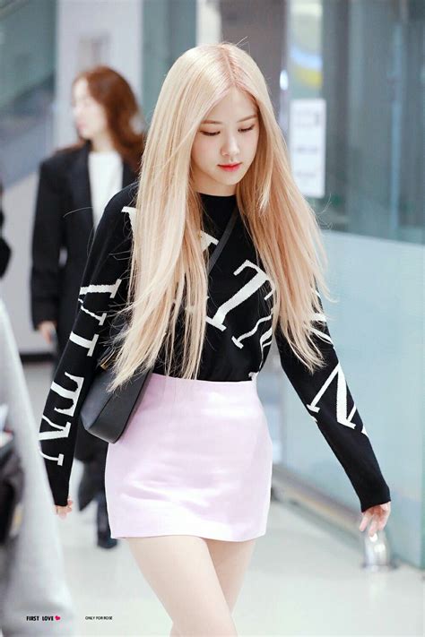 Blackpink Fashion Korean Fashion Fashion Outfits Wallpaper Rose