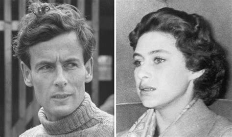 George ile eküri görüşmesine geldiği sırada oluyor. Princess Margaret heartbreak: Margaret could have married ...