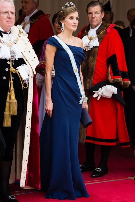 Queen Letizia Of Spains Most Elegant Style Moments Blue Evening