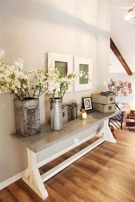 27 Best Rustic Entryway Decorating Ideas And Designs For 2017