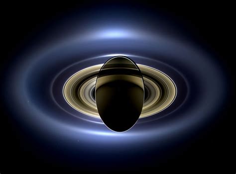 Nasas Spectacular Image Of Saturn Shows The Day The Earth Smiled