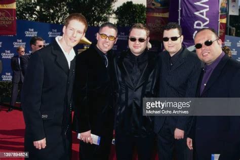 Grammy Awards 1999 Photos And Premium High Res Pictures Getty Images