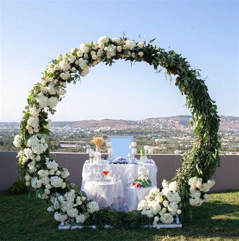 30 Beautiful Wedding Arch Ideas The Glossychic