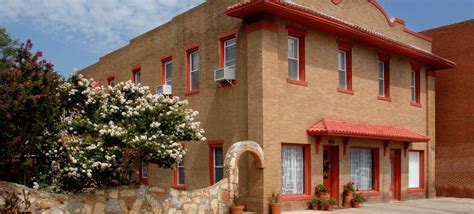 Ассумпта серна, антонио бандерас, начо мартинес и др. Hotel Matador - Historic Bed and Breakfast in Matador, Texas