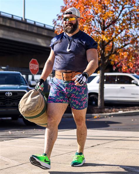 sports illustrated on twitter jason kelce doing his best doug whitmore impression this morning