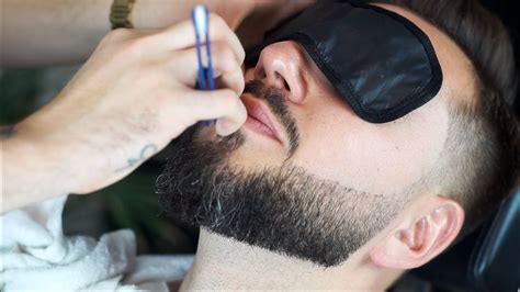 How To Trim A Beard Barber Tutorial Youtube