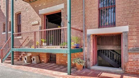 A Heritage Woolstore Presents An Unique Opportunity For Buyers