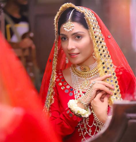 Gorgeous Ayeza Khans Latest Bridal Clicks Reviewitpk