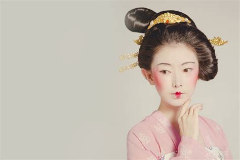 makeup hair and fashion styles of four dynasties from chinese history by 弥秋君 the simplicity