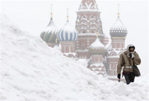 Moscow Sees Notable Snow