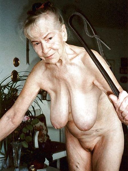 Alte Oma Hat Sex Mit Zwei M Nnern Geileomas Hot Sex Picture