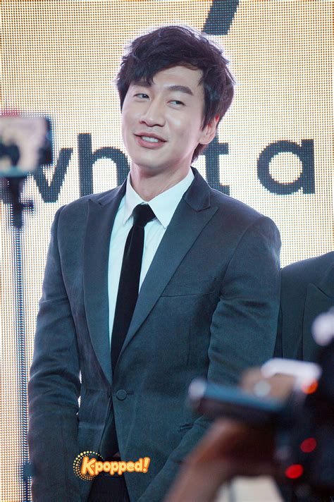Posted on april 20, 2019 by denise coley posted in. Photos Lee Kwang Soo at Samsung Galaxy S7 Edge Launch Event