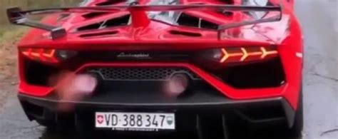 Lamborghini Aventador Svj Spits Flames Like Its Nothing V12 Sounds
