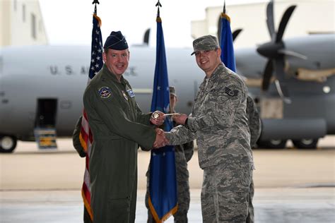 Qanda 19th Air Force Commander Delivers Final C 130j Little Rock Air