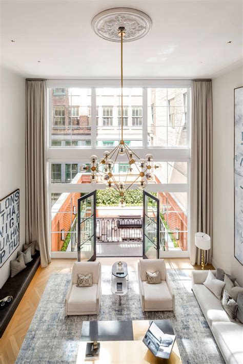 See Inside Malcolm Forbess Former Nyc Townhouse Townhouse Interior