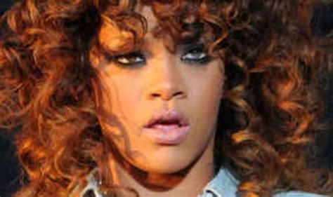 Rihanna Shows Off Tour Footage In New Video Celebrity News Showbiz