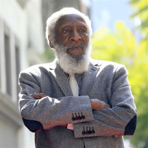 Dick Gregory Barrier Breaking Comedian And Civil Rights Activist Dies