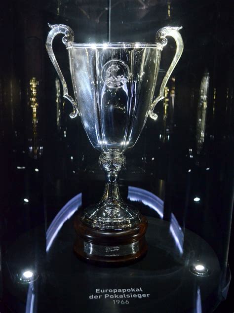 Uefa Cup Trophy European Cup Style Silver Trophy With Custom