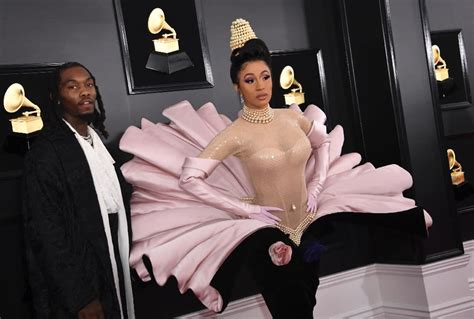 Grammys Red Carpet Pantsuits Sex Appeal And Lots Of Skin