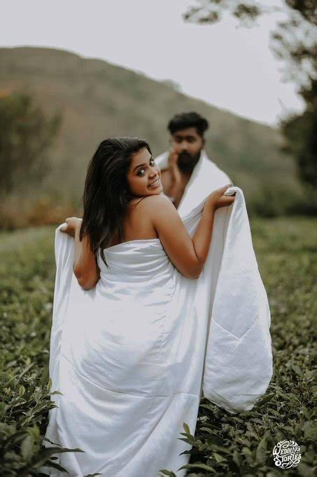 Momentary Moments Pre Wedding Photoshoot Kerala Couple All Pictures