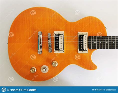 Assista são paulo x 4 de julho aqui. Sao Paulo Brasil 10 De Julho De 2020 : Parte De Epiphone Les Paul Slash Model Imagem de Stock ...