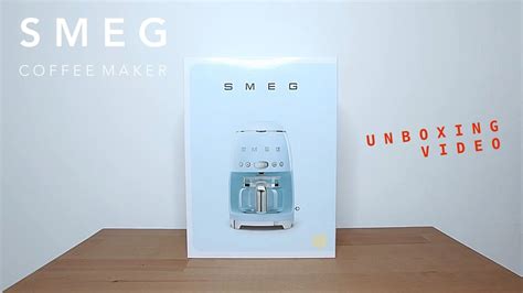 It keeps the coffee warm for close to 40 minutes. SMEG Drip Coffee Maker Unboxing Video - YouTube