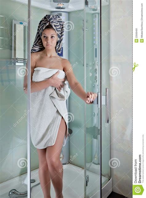 Sexy Girl In The Shower Ibikini Cyou