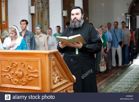 Orthodox Priest Holding Holy Cross Stock Photos And Orthodox Priest