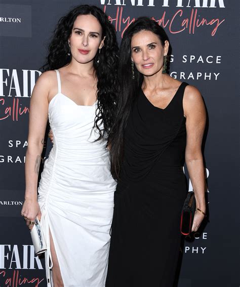 demi moore and rumer willis perfect the art of mother daughter beauty vogue