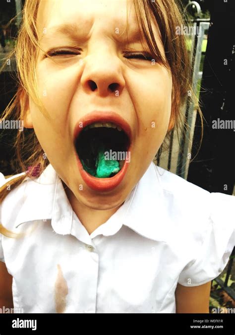 Girls Mouth And Food Hi Res Stock Photography And Images Alamy