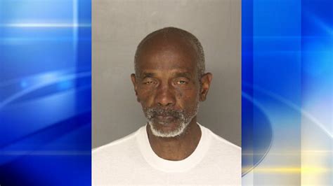 Man Accused Of Assaulting Employees Robbing Downtown Pittsburgh Convenience Store Wpxi