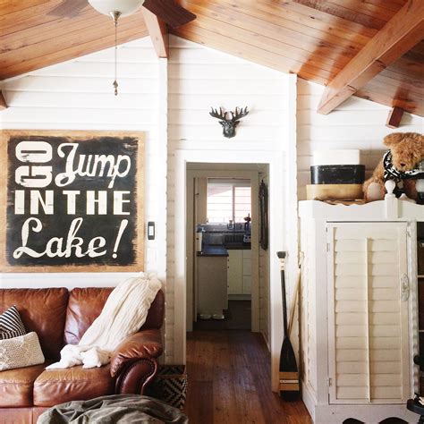 Cozy Cottage Small Cabin Interiors Lake House Interior Cabin Interiors