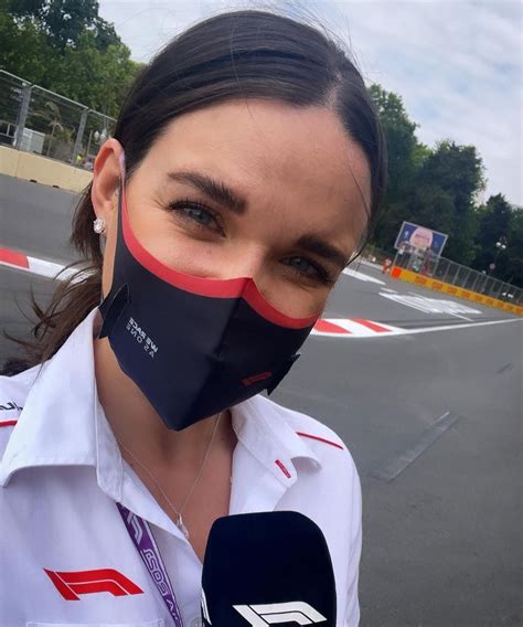 Laura Winter Formula 1 Presenter Rpaddockwomen