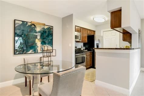 1 bedroom apartments in boca raton, fl (185 rentals) close. Mizner Court Apartments For Rent in Boca Raton, FL ...
