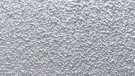 Popcorn ceilings were a popular feature of 1960s and 1970s homes. How to Remove Popcorn Ceilings in 5 Simple Steps in 2020 ...