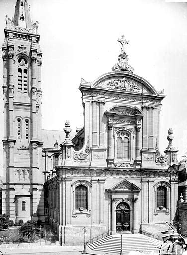 Cathédrale Notre Dame De Grâce à Cambrai Pa00107395