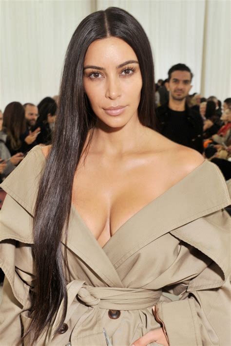Kim Kardashian No Makeup Wearing A Bare Face At Balenciaga Show Glamour UK