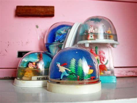 Sale Five Vintage Plastic Souvenir Snow Globes Instant Etsy Snow