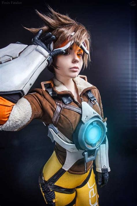 Tracer Cosplay By Fenix Fatalist Cosplay News Network
