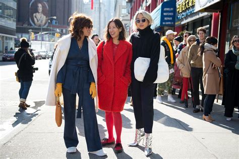 Street Style New York Fashion Week The New York Times