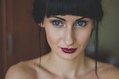 Womans Face · Free Stock Photo