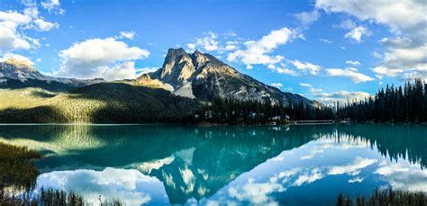 Emerald Lake Yoho National Park British Columbia Canada 4826x2338
