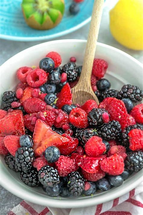 Berry Fruit Salad Photo Recipe Picture 1 Of 1 2 Best Recipe Picks
