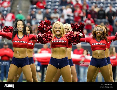 Houston Tx Usa 10th Dec 2017 The Houston Texans Cheerleaders Perform During The Nfl Game