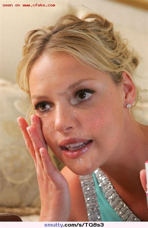 Katherineheigl Rubs In Todays Fan Facial She Needs That