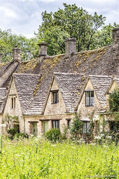 15 Beautiful Villages In England Youll Want To See These Places