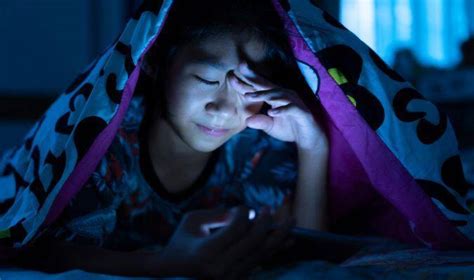Screen Time Before Sleeping Can Affect Your Sleep Quality