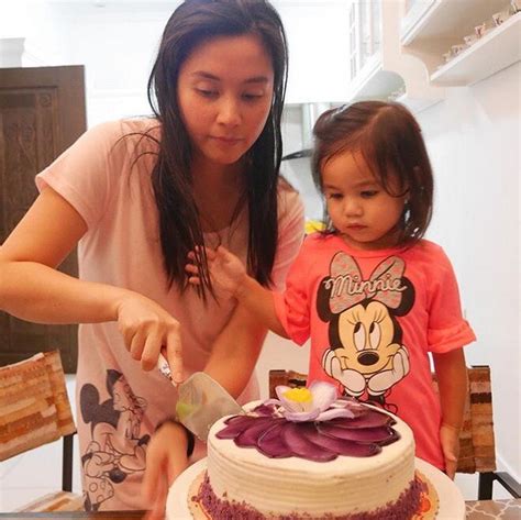 Look Mariel And Robin Padillas Daughter Isabella Celebrates 2nd Birthday With A Disney Themed