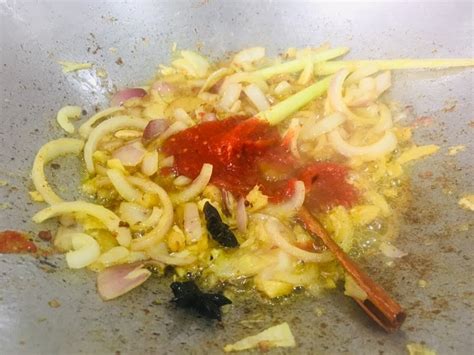 Bila dah masak sayur, masukkan sos tiram bersama kicap cair masin.kita gunakan kicap cair. Cara Masak Ayam Kicap Pedas Original Yang Sedap Style Cik ...